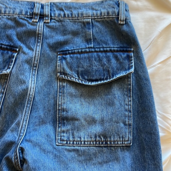 FRAME blue jeans cargo style open pockets like new! Wore 3 times. - Picture 5 of 12